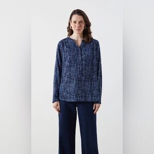 Britt Ryan Blue Geo Print Silk Blouse Size Medium